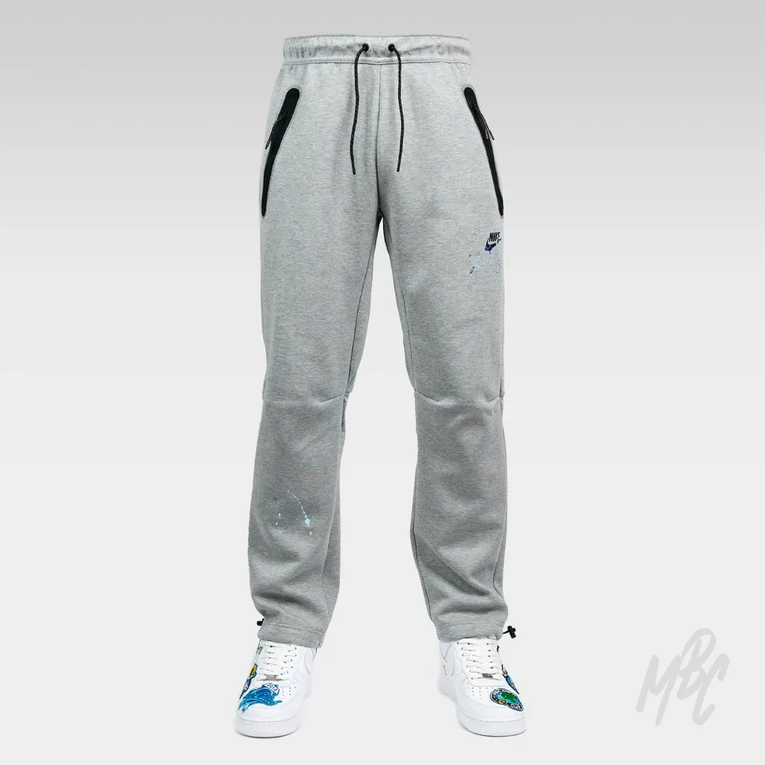 Air Club - Nike Tech Loose Fit Fleece Joggers