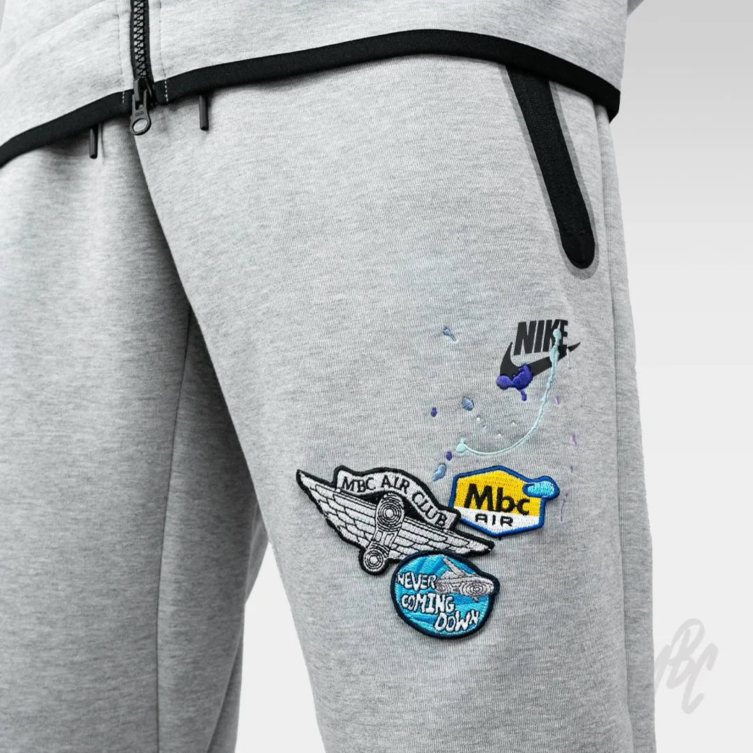 Air Club - Nike Tech Loose Fit Fleece Joggers