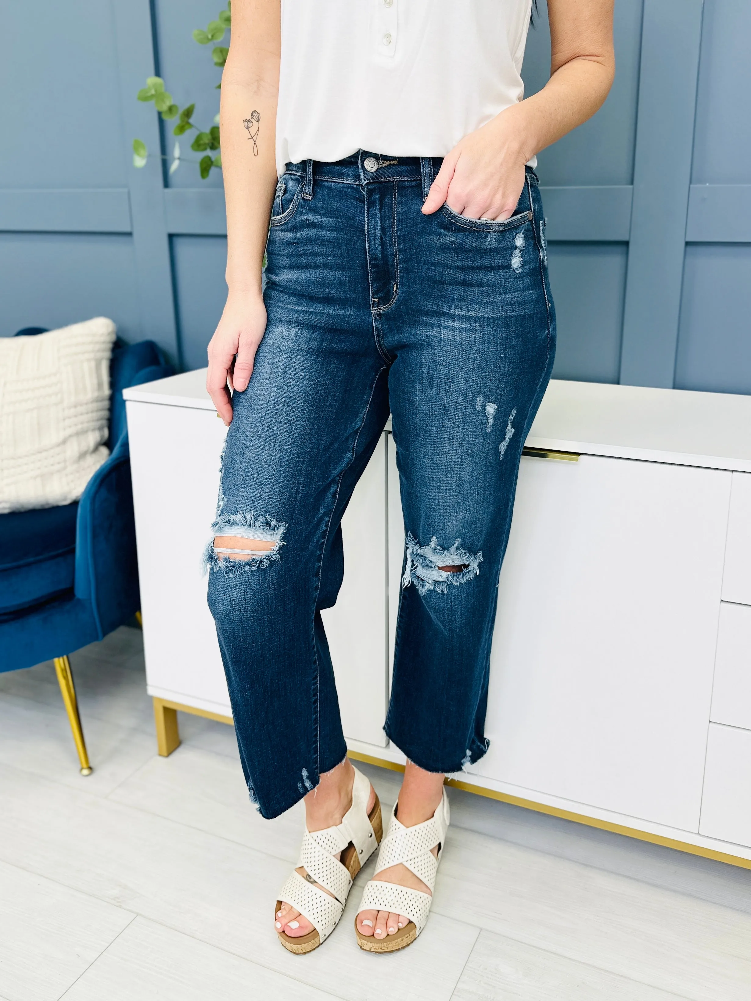 Judy Blue REG/CURVY Cream of the Crop Cropped Jeans