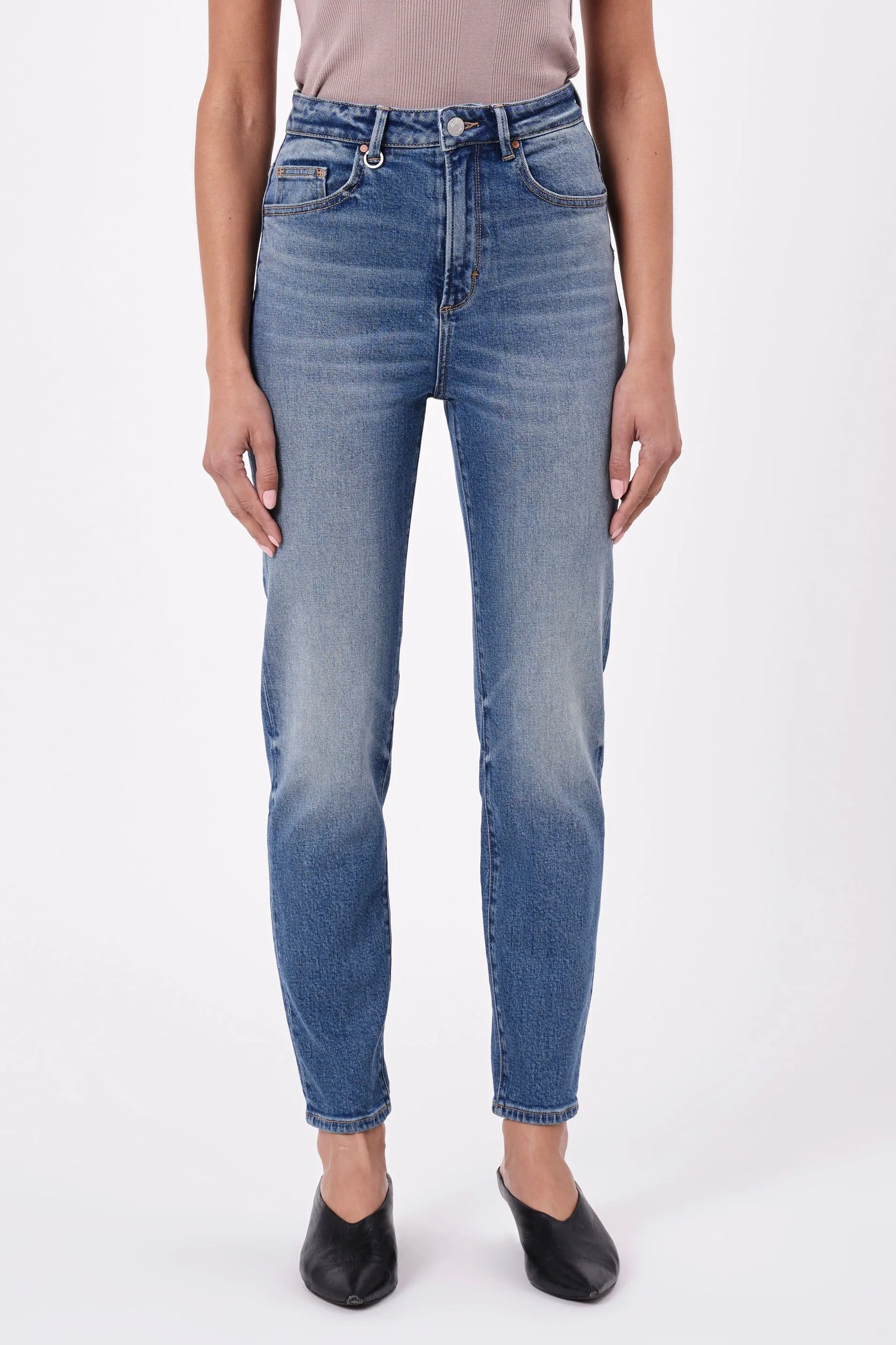 Lola Plato Denim Mom Jean