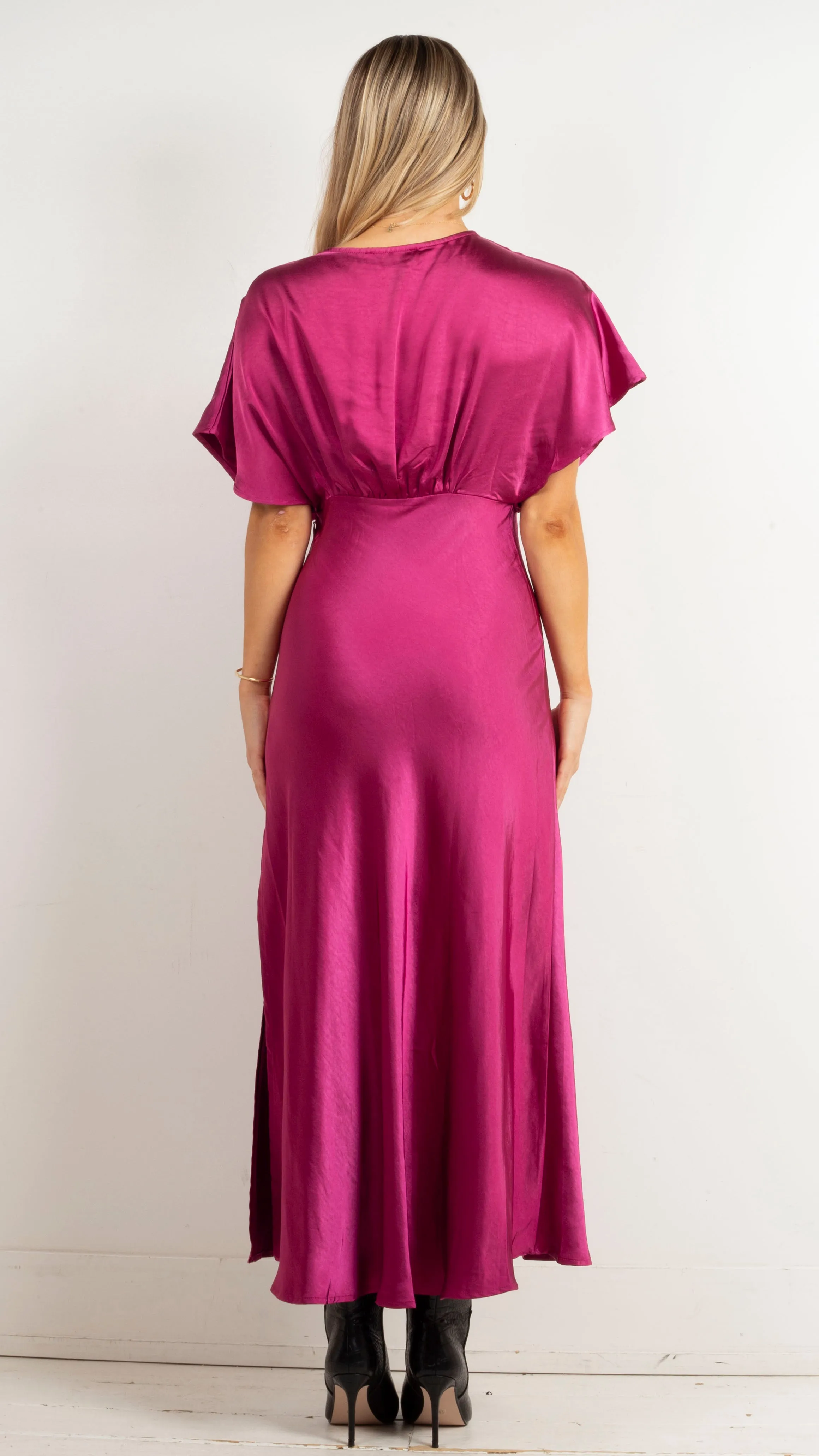 Naomi Flutter Sleeve Umpire Maxi - Magenta