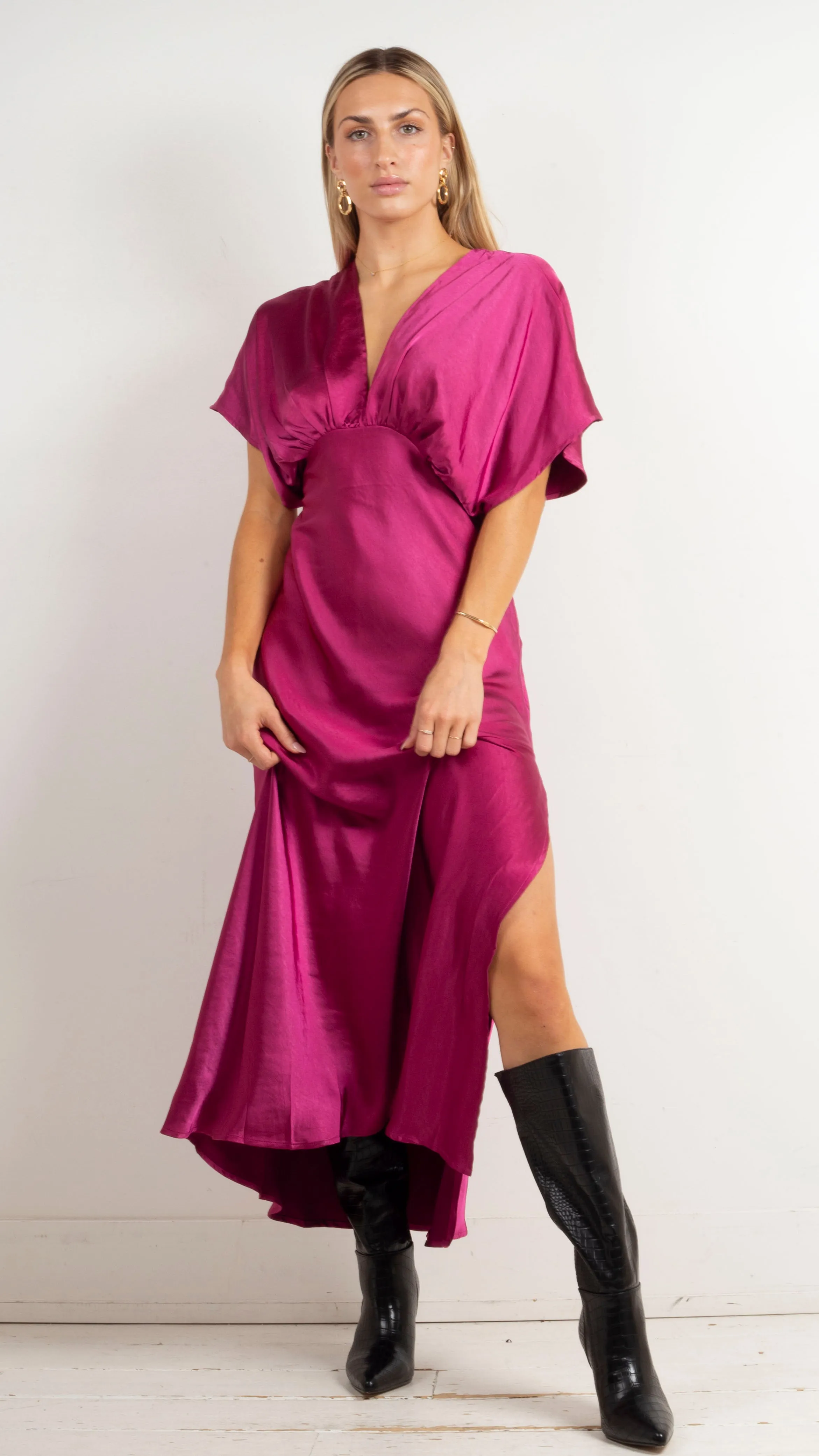 Naomi Flutter Sleeve Umpire Maxi - Magenta