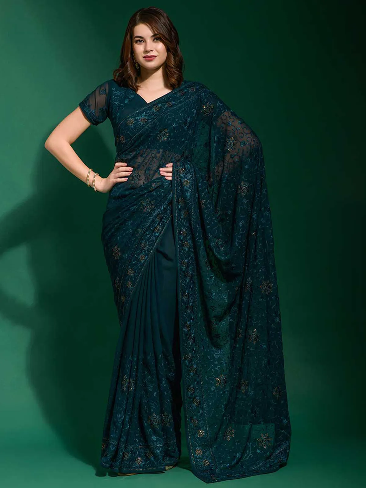 Odette Women Teal Georgette Saree With Blouse Piece