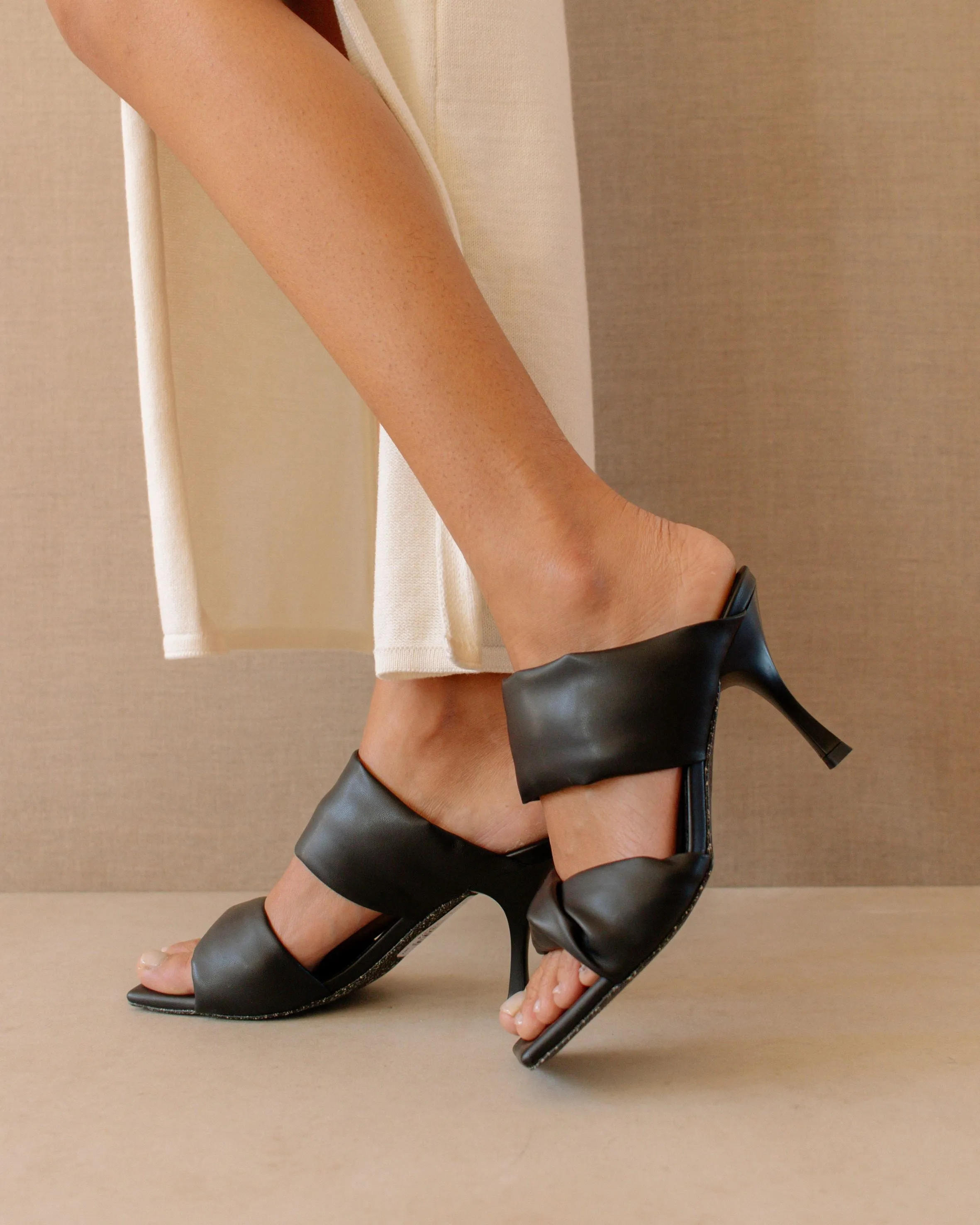 Twist Strap Corn Black Vegan Leather Sandals