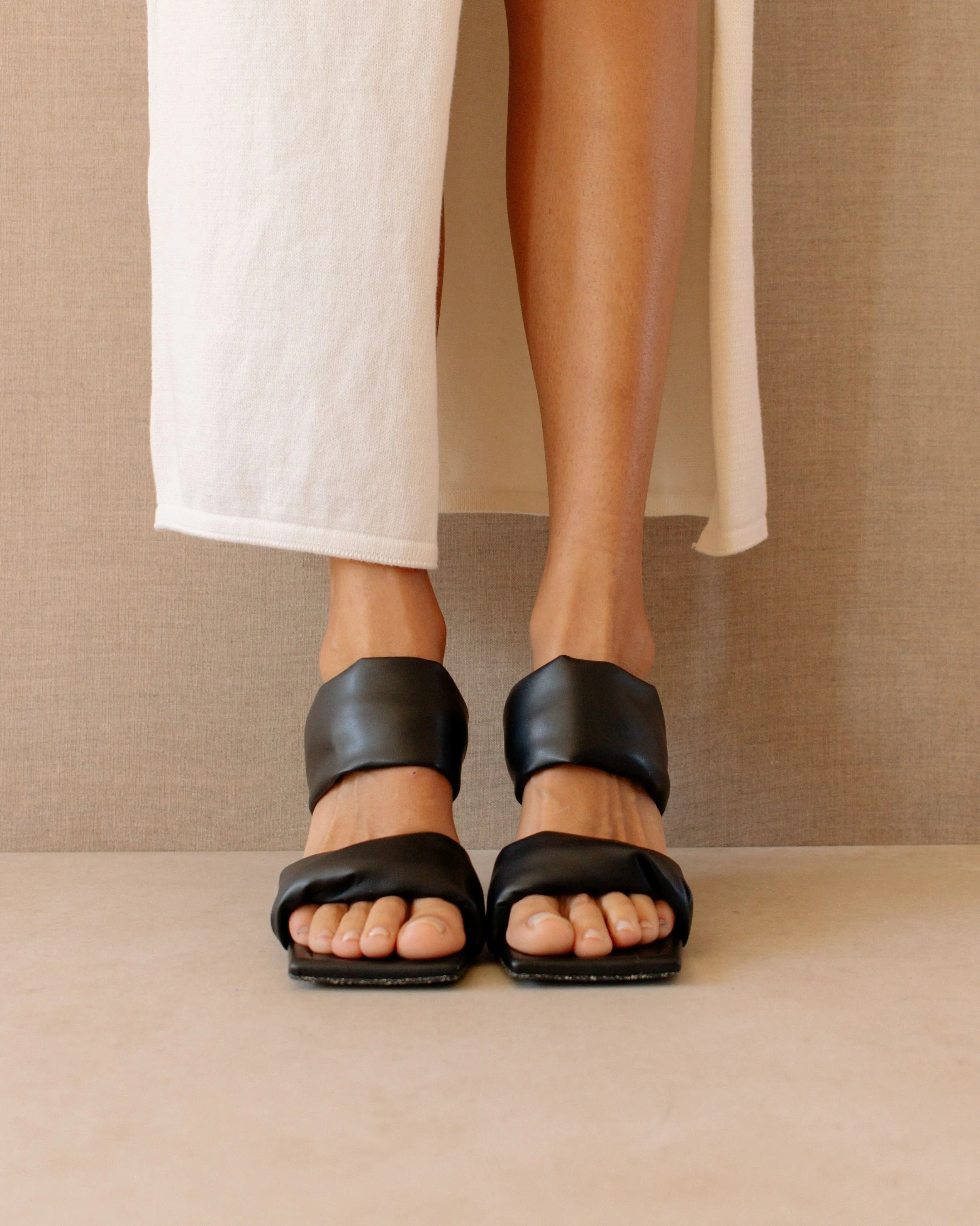 Twist Strap Corn Black Vegan Leather Sandals