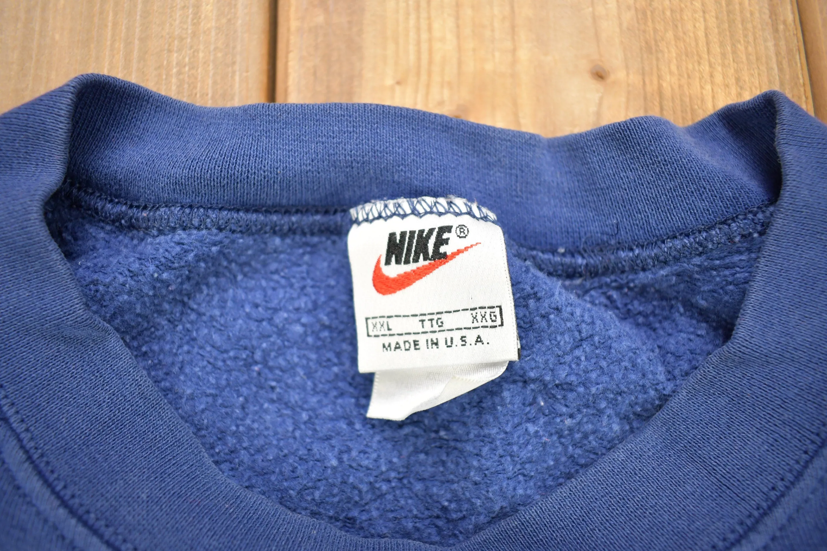 Vintage 1990s Nike Big Swoosh Graphic Crewneck Sweatshirt / Vintage Nike / Sportswear / Streetwear / Made In USA